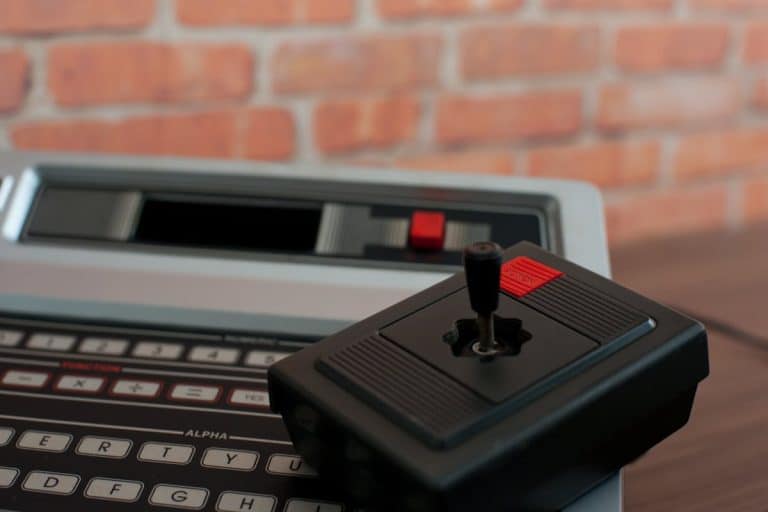 Imagen de Cómo cuidar una consola antigua para que dure más años