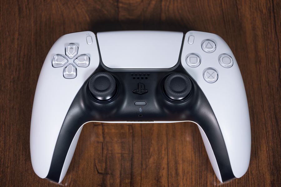 control inalambrico ps5 diseno moderno 2 Control inalámbrico PS5 diseño moderno