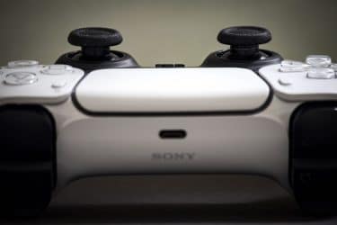 Control DualSense PlayStation 5 para adaptadores Sega